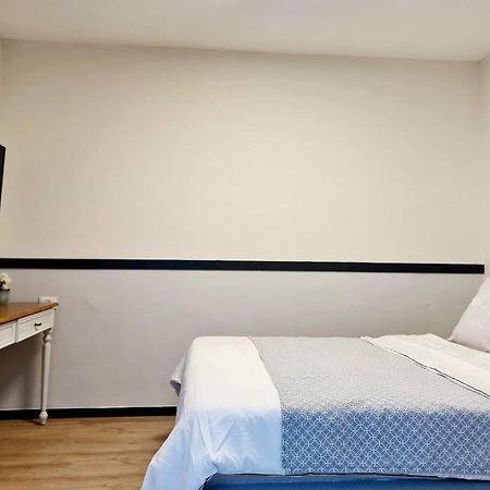 Royal Park- Magical Garden Apartment エイラート エクステリア 写真